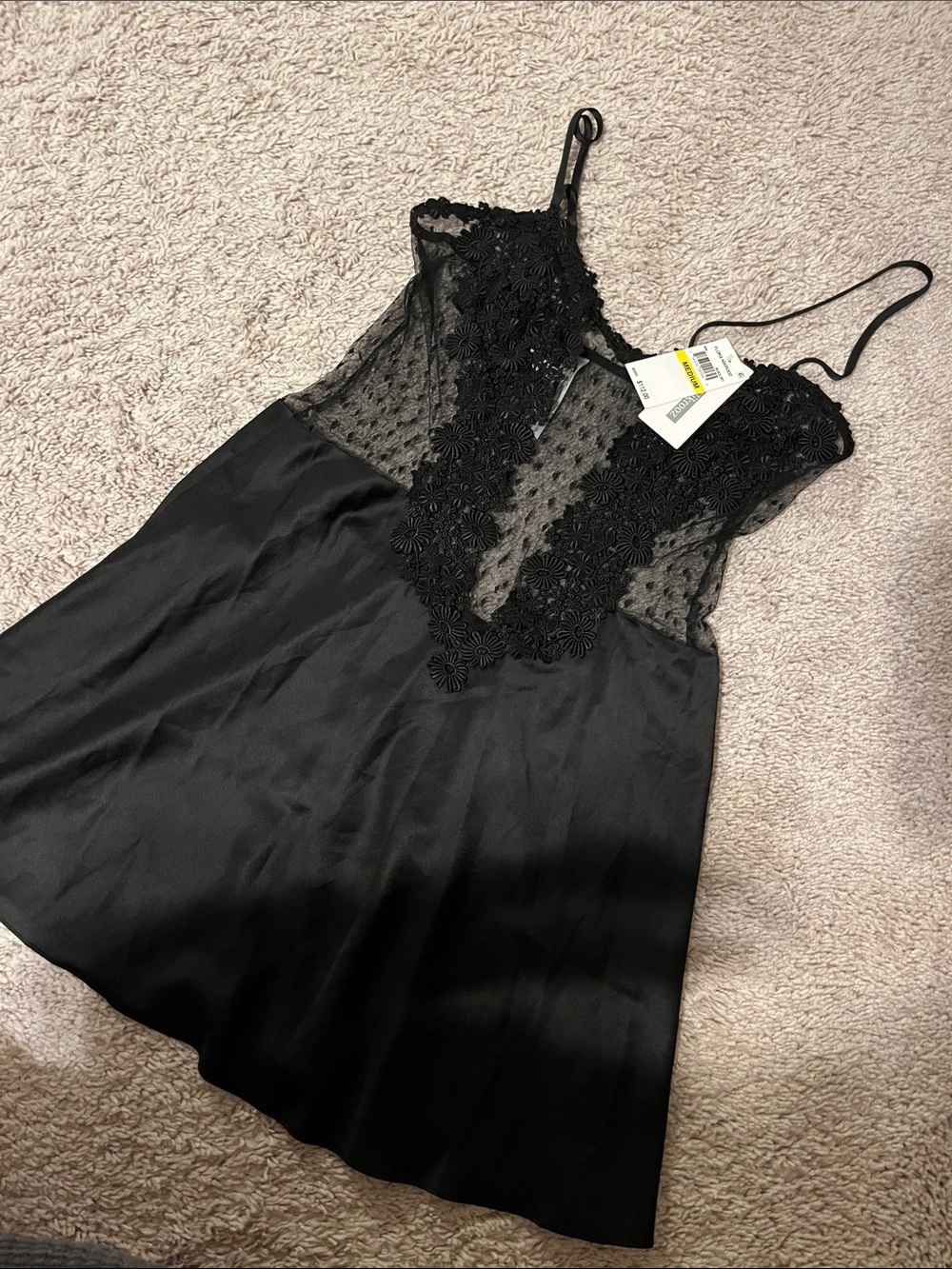 {NWT} Flora Nikrooz from Nordstrom Black Silky Showstopper Chemise - Picture 8 of 9